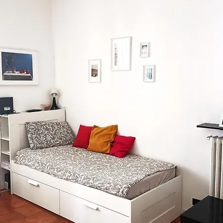 Cozy & Colorful! Metro, Fiber, Elevator Apartman *